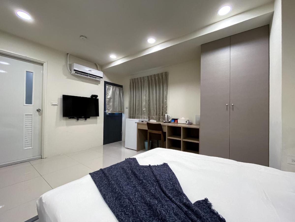 Sleeping Quilt Otel Taichung Dış mekan fotoğraf