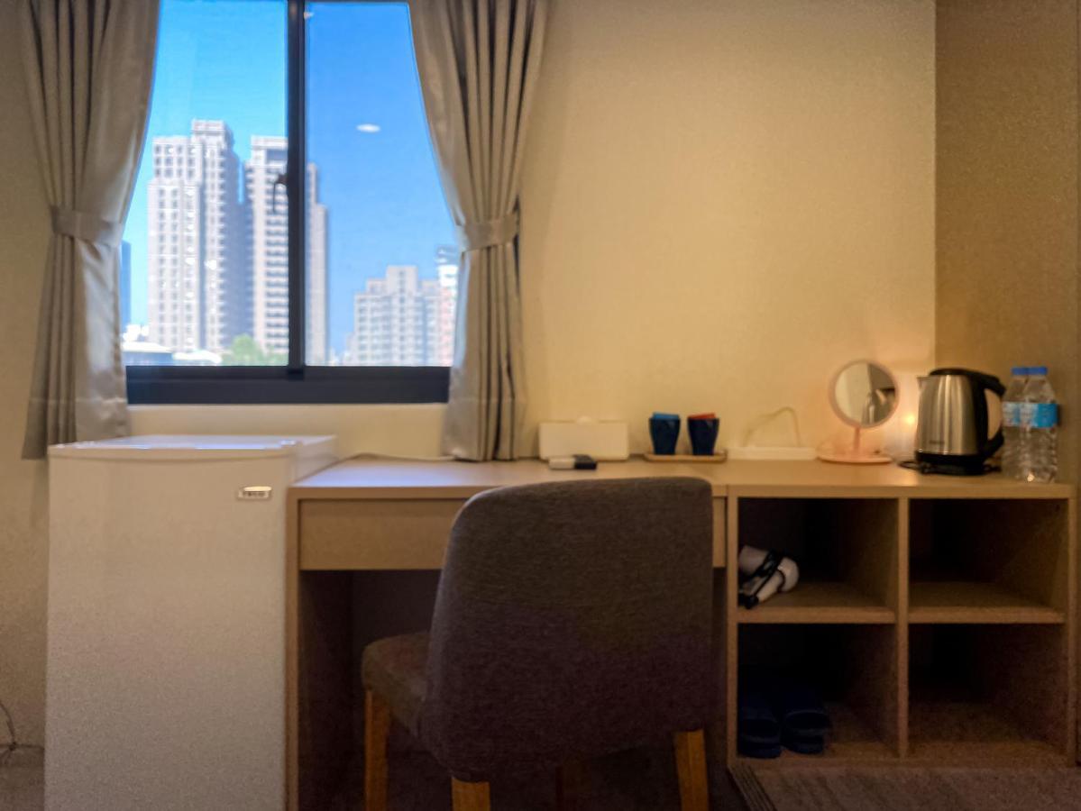 Sleeping Quilt Otel Taichung Dış mekan fotoğraf