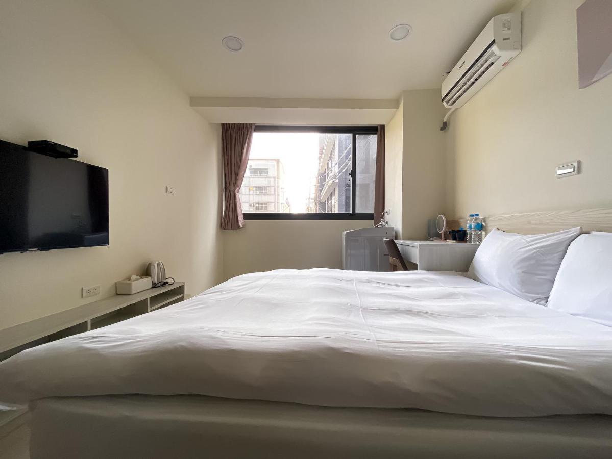 Sleeping Quilt Otel Taichung Dış mekan fotoğraf